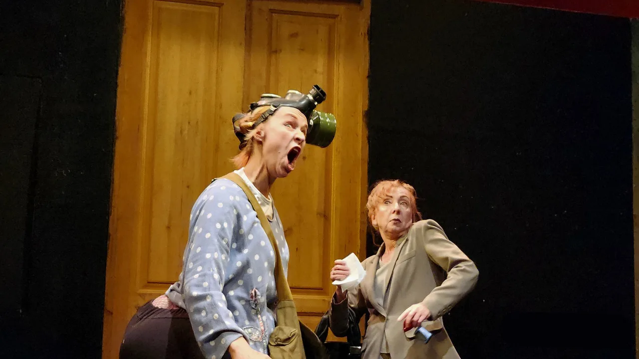 Афиша: Злая тётя в Екатеринбурге 3 апреля 2026