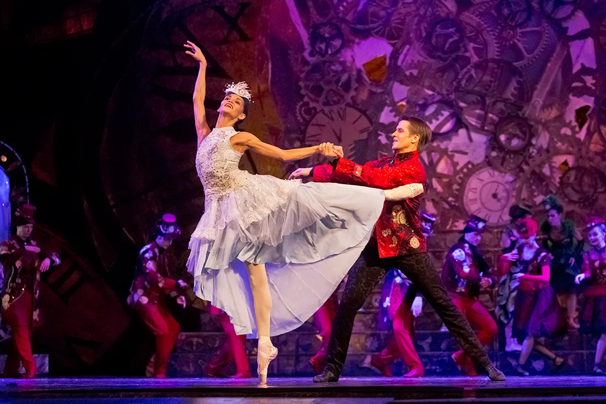 Афиша: Золушка в Омске 24 апреля 2026