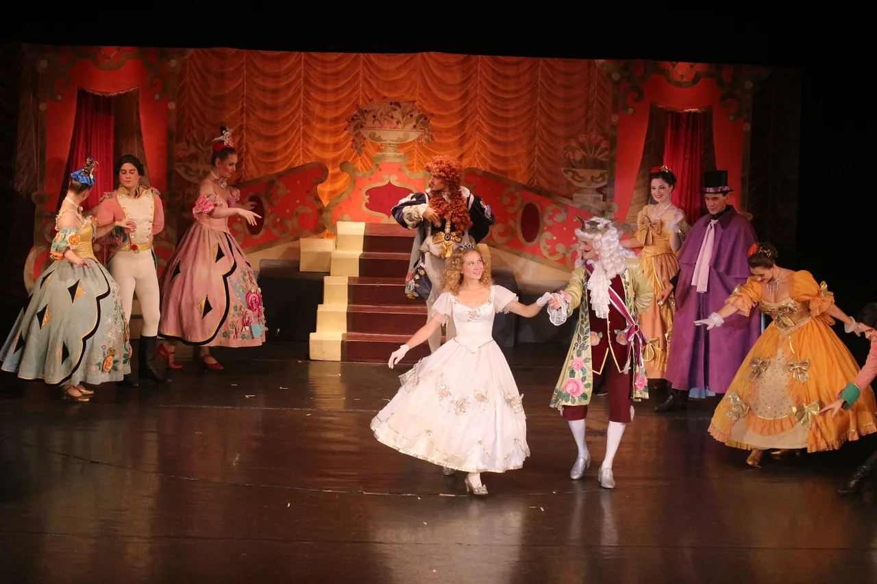 Афиша: Золушка в Санкте-Петербург 18 апреля 2026