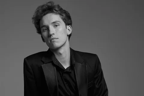 Афиша: Летний фестиваль Pianissimo. Сольный концерт Валентин Малинин в Санкт-Петербурге 3 августа 2026