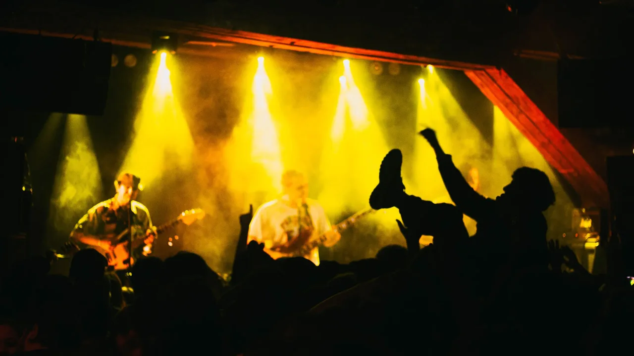 Афиша: North Emo Community: Bird Bone, Пекинский велосипед, Побег, Ищейка и Ножевая драка в телефонной будке в Москве 15 августа 2026