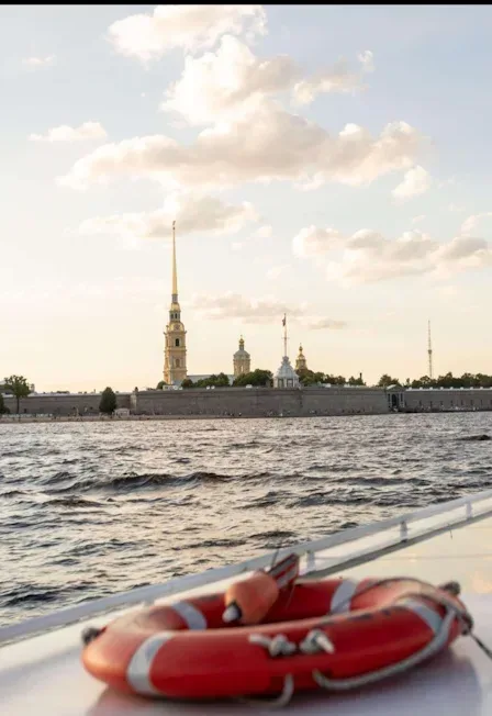 Афиша: Реки и каналы и Полуденный выстрел с борта теплохода в Санкт-Петербурге 17 августа 2026