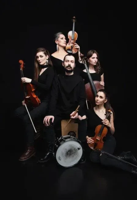 Афиша: Atomic Cellos: мировые рок-хиты на виолончелях в Москве 5 декабря 2026