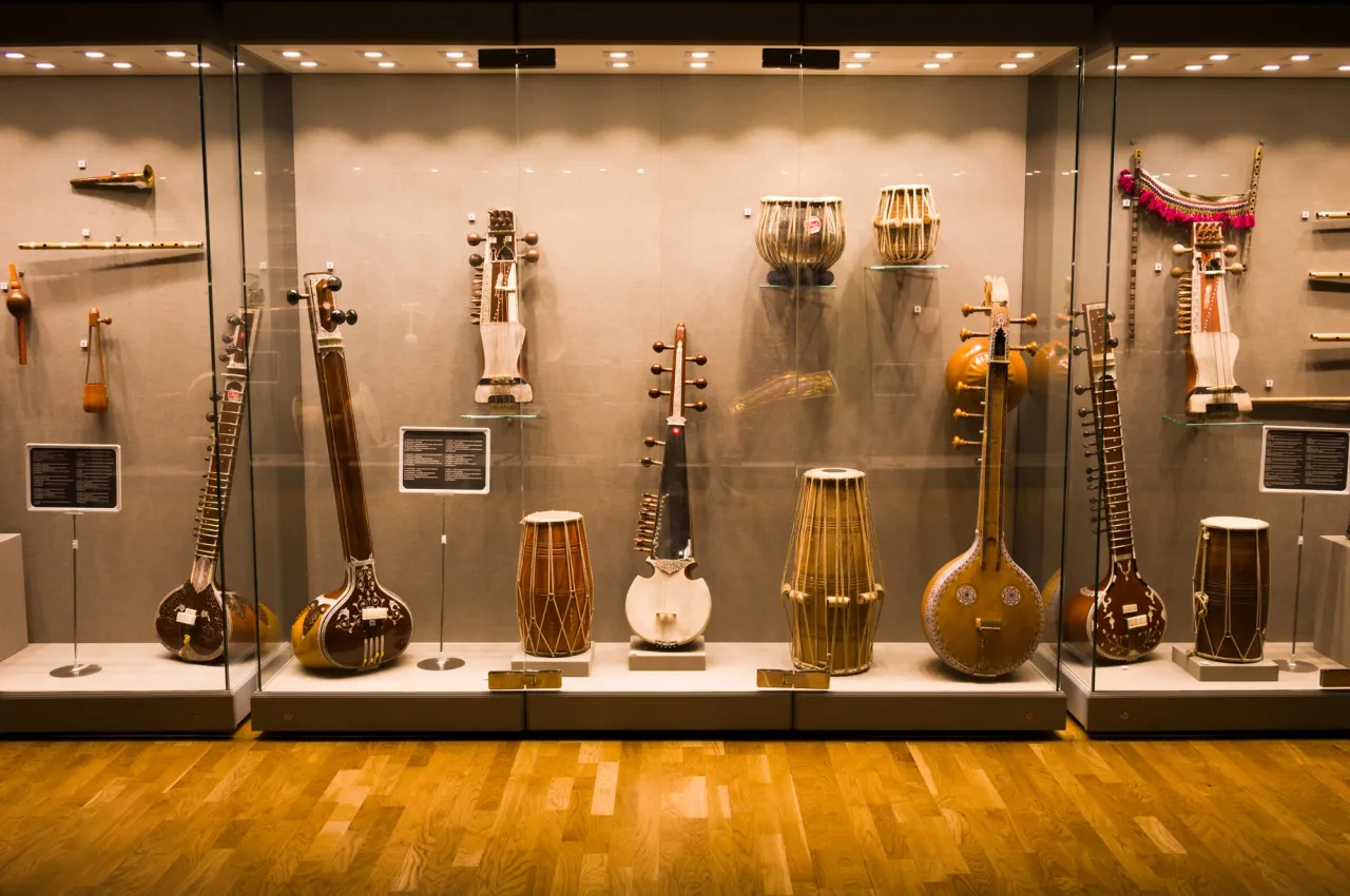 Афиша: Музей народных музыкальных инструментов им. Ыхласа 31 декабря 2026