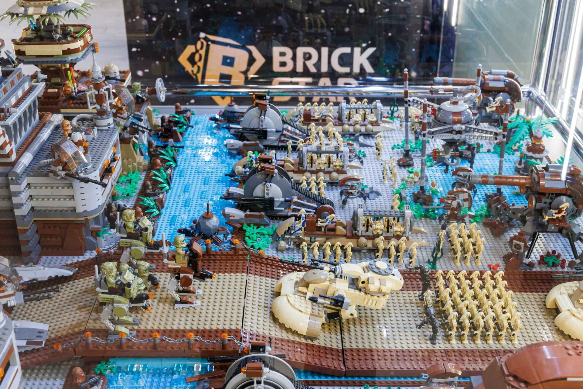 Афиша: Вселенная из Лего в Москве 31 декабря 2026