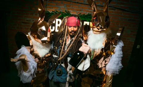 Афиша: Карнавальная ночь: дискотека 00–10-х в Екатеринбурге 5 января 2027