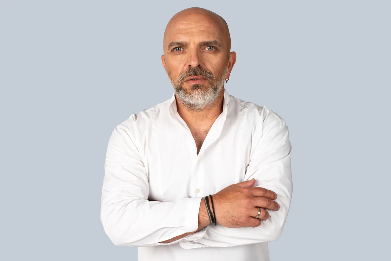 Афиша: Александр Шоуа и Непара в Москве 19 июля 2026