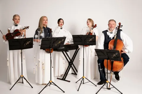 Афиша: Ансамбль «Глория». Музыка, мюзикл, кино в Хабаровске 8 июля 2026