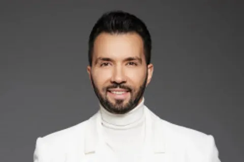 Афиша: Денис Клявер – Тебя удача найдет в Москве 22 июля 2026
