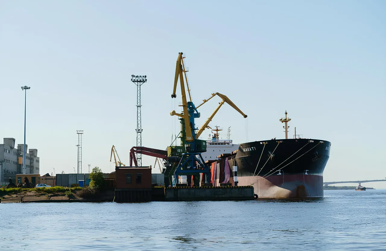 Афиша: Морской Петербург — через закрытые территории адмиралтейских верфей в Санкт-Петербурге 16 июля 2026