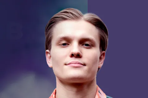 Афиша: Никита Пересветов / Стендап-концерт в Санкт-Петербурге 19 июля 2026