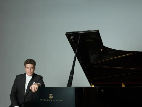 Афиша: Открытие. Денис Мацуев и Александр Сладковский в Суздале 12 июля 2026