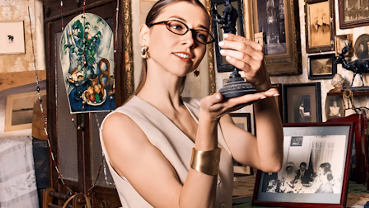 Афиша: Открываем Петербург: старинная квартира, дворы-колодцы, парадные в Санкт-Петербурге 25 июля 2026