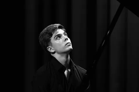 Афиша: Pianissimo. Жуан Нето Виейра в Нижнем Новгороде 18 июля 2026