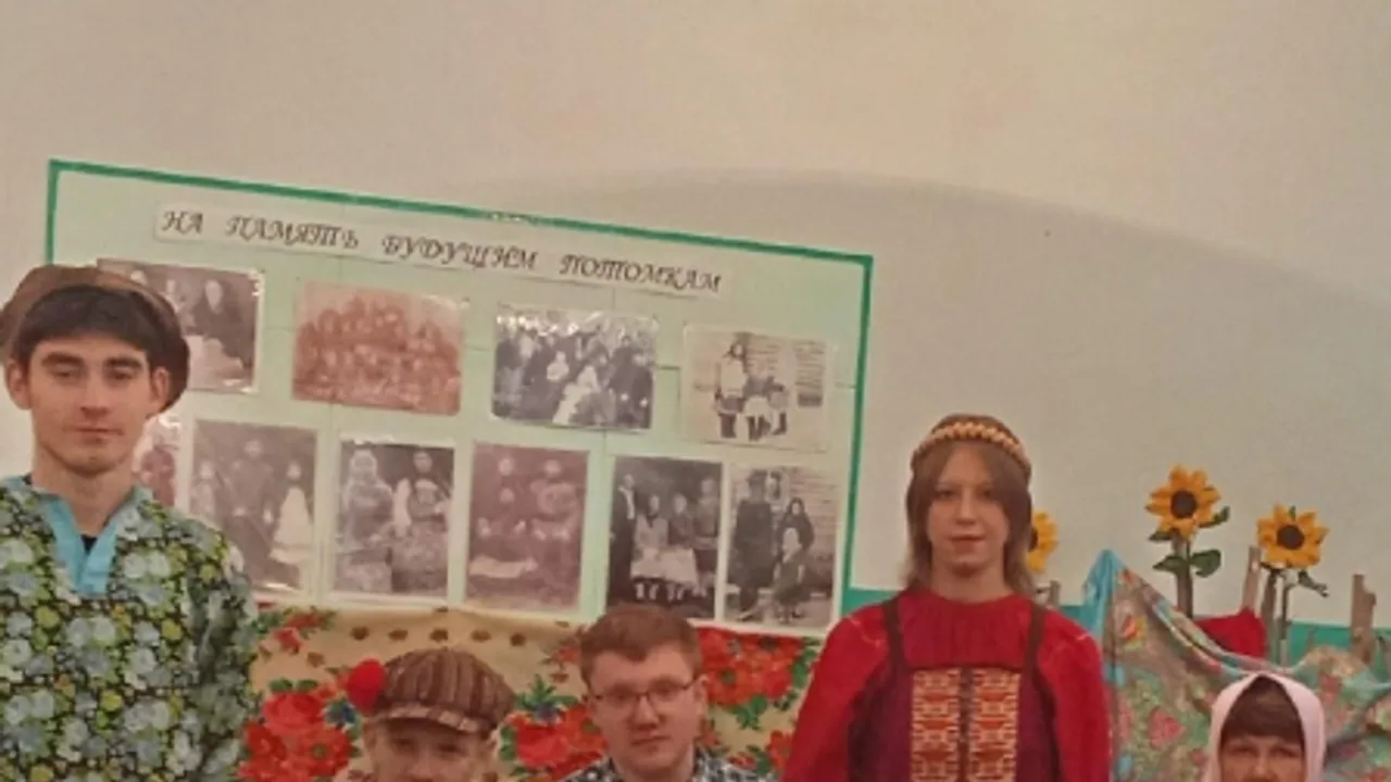 Афиша: Познавательная программа "Путешествие в царство старины" в Нижнем Новгороде 25 июля 2026
