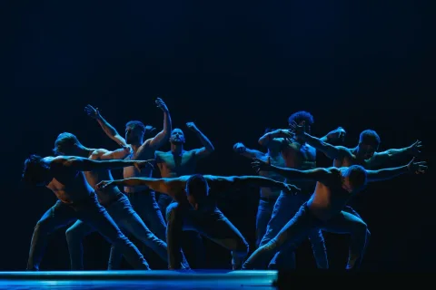 Афиша: Рубашки-долой в Братске 14 июля 2026