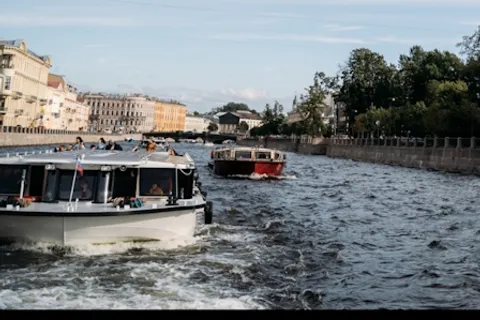 Афиша: Северная Венеция - вечный город на воде. От Фонтанки по малы каналам центра города в Санкт-Петербурге 6 июля 2026