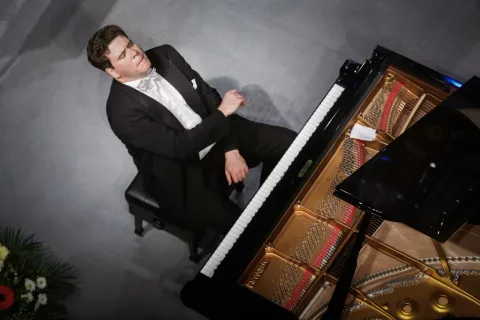 Афиша: Страдивари-ансамбль Мариинского театра и звёзды балета в Суздале 18 июля 2026