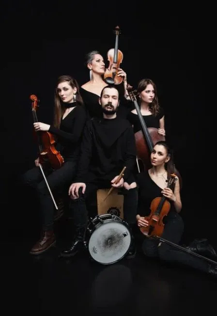 Афиша: Atomic Cellos. Мировые рок-хиты на виолончелях в Москве 13 июня 2026