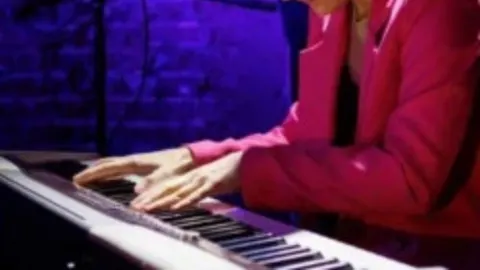 Афиша: Бетти Теренс. Sounds of royal piano в Москве 21 июня 2026