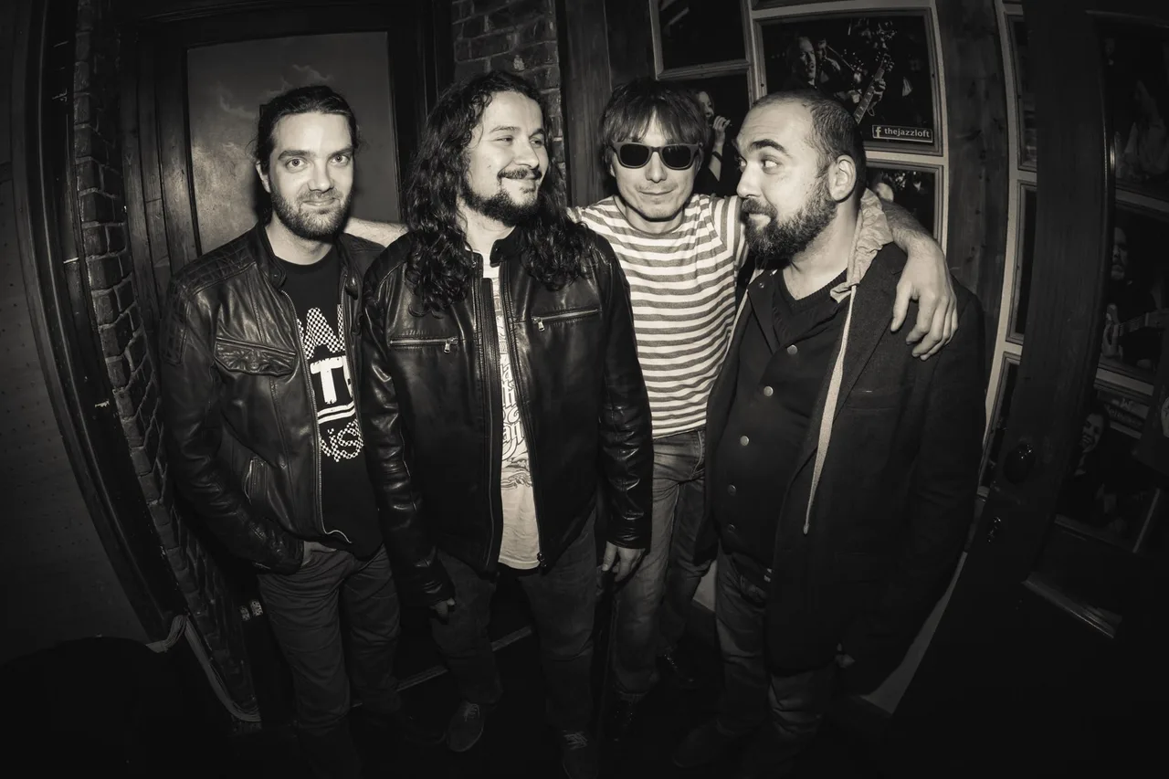 Афиша: Brothers for Nothing. Dire Straits Tribute Show в Москве 26 июня 2026