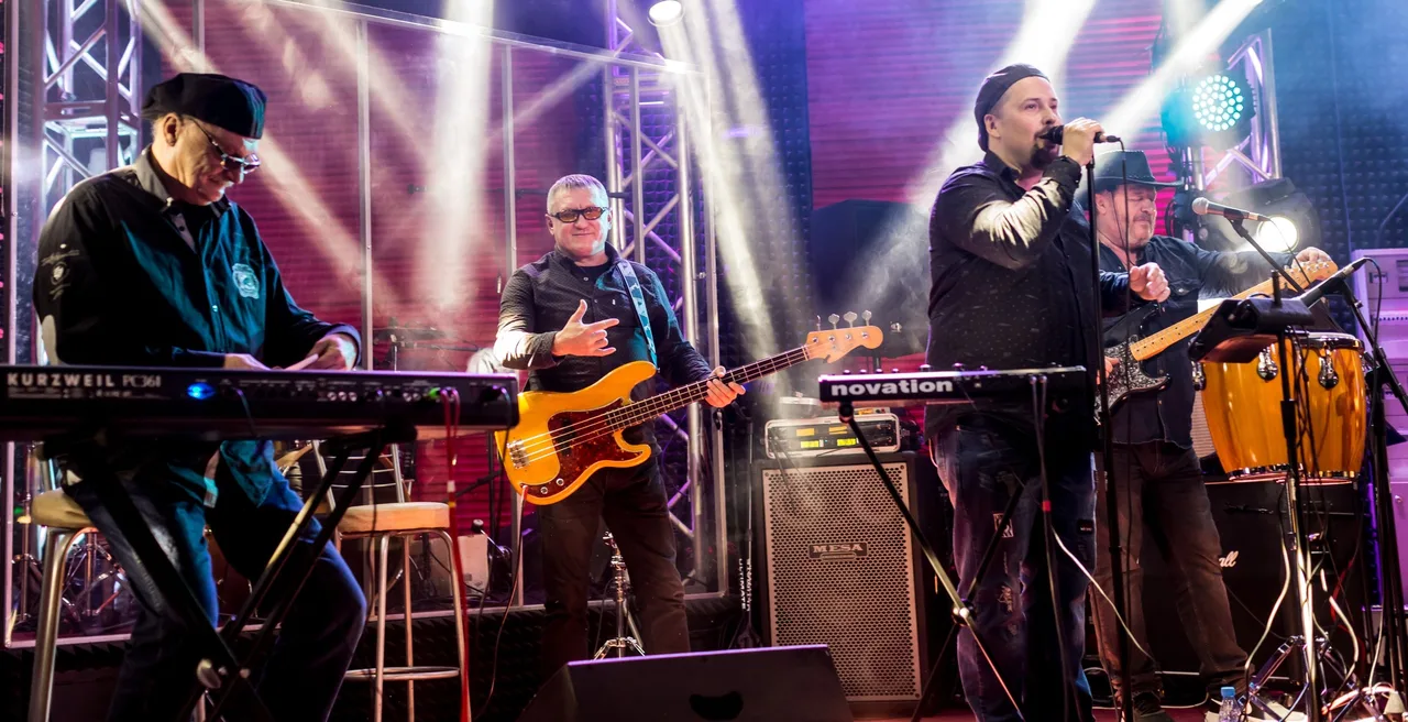 Афиша: Dipped in Purple. Deep Purple & Pink Floyd Tribute в Москве 10 июня 2026