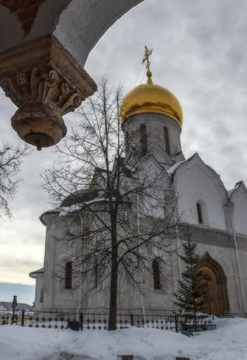 Афиша: Экскурсионный тур в маленькую «Швейцарию». Город Звенигород в Москве 12 июня 2026