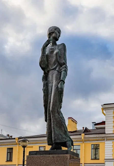 Афиша: Экскурсия "Великие женщины Санкт‑Петербурга" в Санкт-Петербурге 13 июня 2026