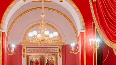 Афиша: Экскурсия «Театральный пролог» в Санкт-Петербурге 13 июня 2026