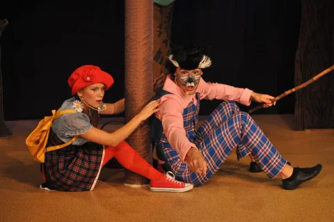 Афиша: Красная шапочка & Серый волк в Серпухове 13 июня 2026