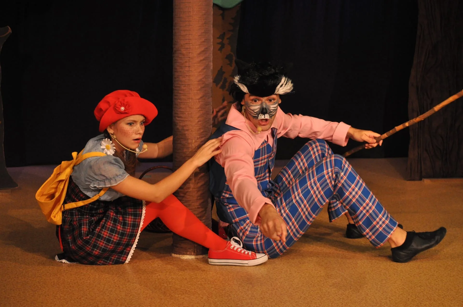 Афиша: Красная шапочка & Серый волк в Серпухове 13 июня 2026