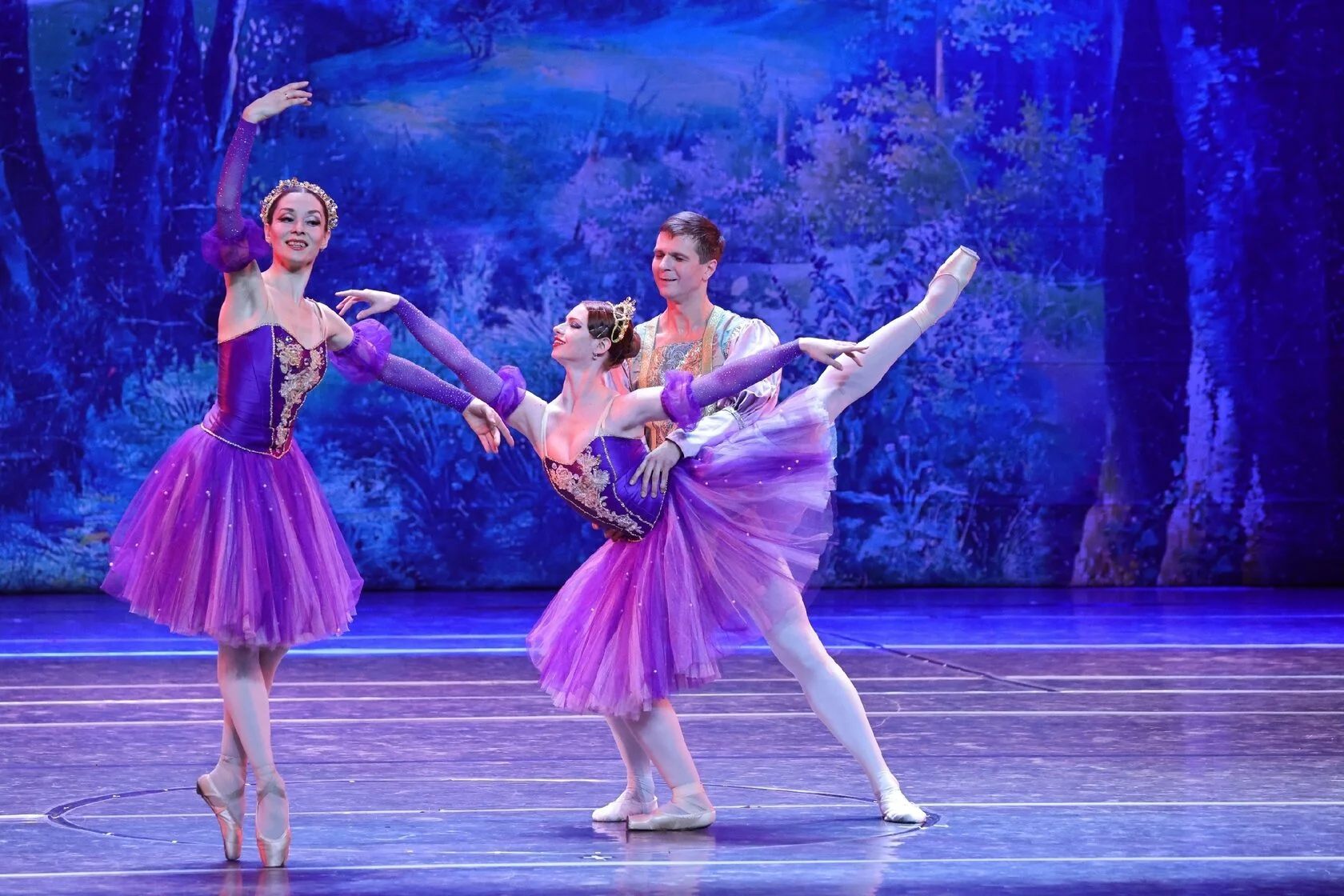 Афиша: Лебединое озеро в Москве 3 июня 2026