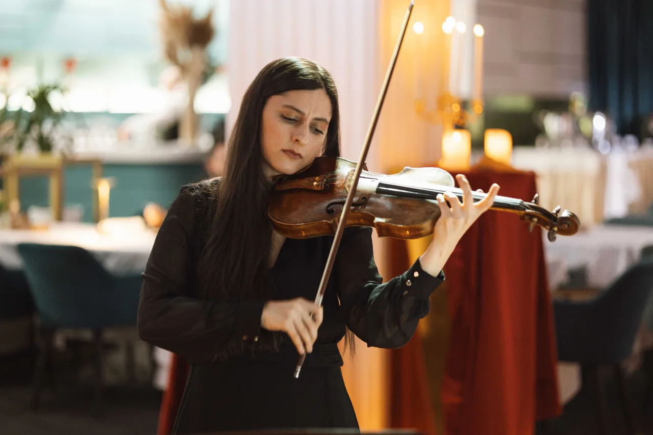 Афиша: Магия свечей. Голливудские саундтреки на крыше в Санкт-Петербурге 25 июня 2026