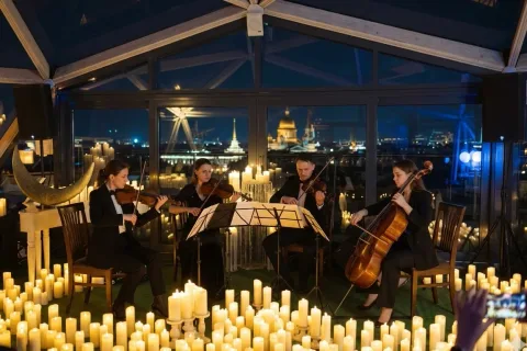 Афиша: Магия свечей. Людовико Эйнауди. Романтическая неоклассика. На крыше в Санкт-Петербурге 24 июня 2026