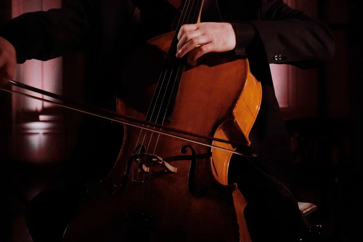 Афиша: Магия свечей. Рок-хиты на виолончелях в Ростове-на-Дону 26 июня 2026