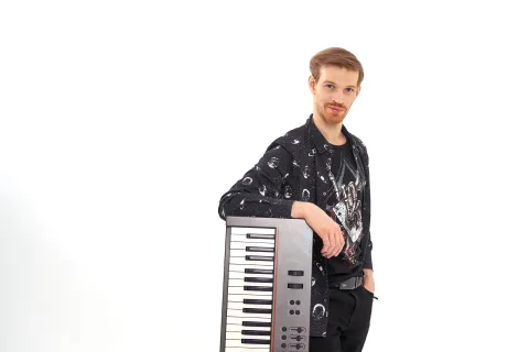 Афиша: Магия свечей. Трибьют Lara Fabian в оранжерее в Санкт-Петербурге 26 июня 2026