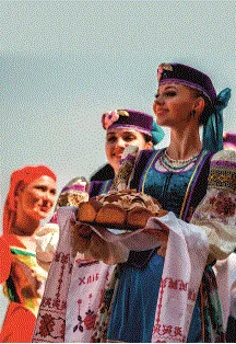 Афиша: Мы - Казаки. Концерт ГКАТиП "Кубанская казачья вольница имени Н.В Кубаря" в Краснодаре 14 июня 2026