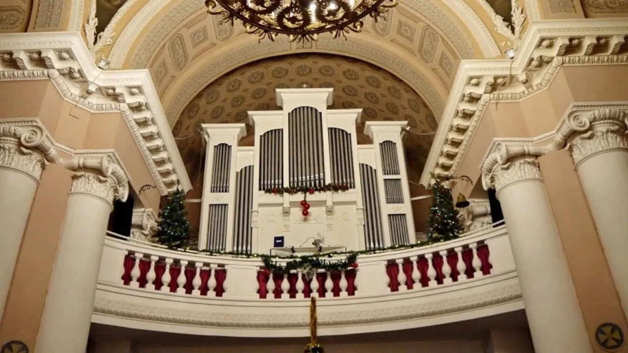 Афиша: Орган и голос при свечах по-итальянски: вокальные хиты и саундтреки в Санкт-Петербурге 26 июня 2026