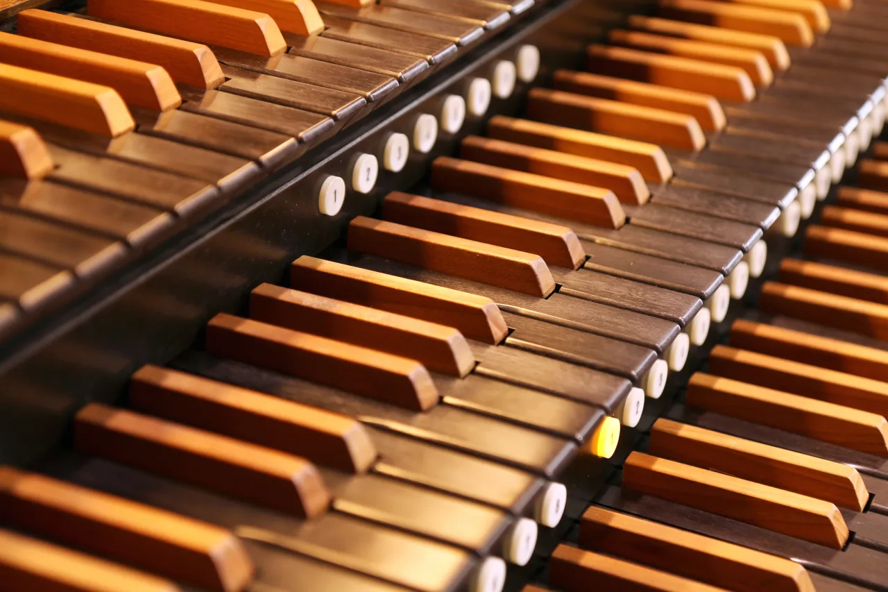 Афиша: Органные мистерии и импровизации в Санкт-Петербурге 6 июня 2026