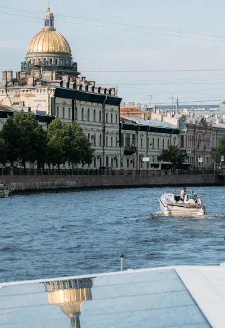 Афиша: Реки и каналы - обзорная водная прогулка по Санкт-Петербургу в Санкт-Петербурге 15 июня 2026
