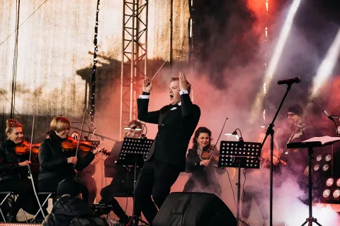 Афиша: Рок-хиты на крыше с симфоническим оркестром. Olympic Orchestra в Санкт-Петербурге 5 июня 2026