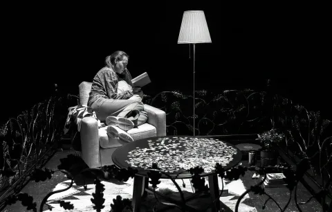 Афиша: Русская смерть. Воспоминание о спектакле в Санкт-Петербурге 7 июня 2026