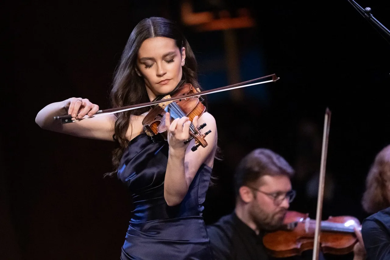 Афиша: Симфонический оркестр и Валерия Абрамова в Челябинске 25 июня 2026