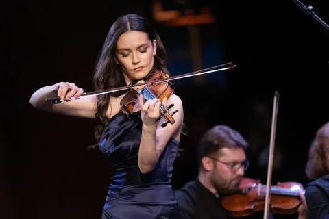 Афиша: Симфонический оркестр и Валерия Абрамова в Челябинске 25 июня 2026