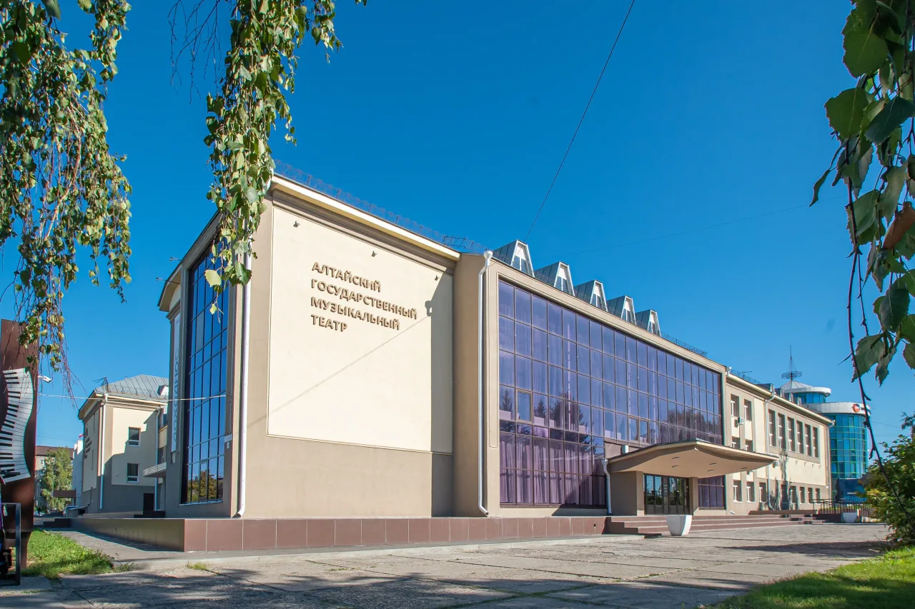 Афиша: Собака на сене в Барнауле 19 июня 2026
