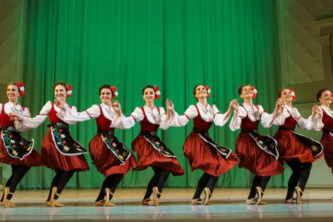 Афиша: Танцы народов мира. Балет Игоря Моисеева в Санкт-Петербурге 9 июня 2026