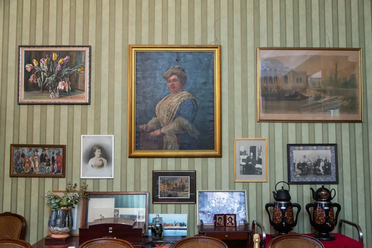 Афиша: Тайны купцов Сапожниковых. Мадонна с цветком в Санкт-Петербурге 20 июня 2026