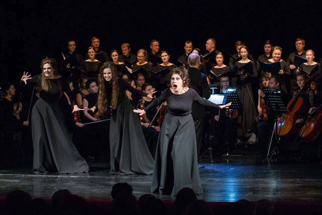 Афиша: Ведьмы, ангелы и короли в Петрозаводске 3 июня 2026