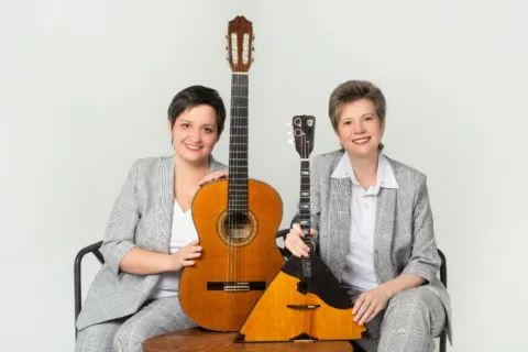 Афиша: Вера Макарова и Татьяна Пузырева. Волшебных струн очарованье в Красноярске 23 июня 2026