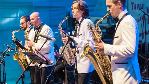 Афиша: 2x2 Saxophone Quartet и Яна Дельмас в Санкт-Петербурге 17 марта 2026